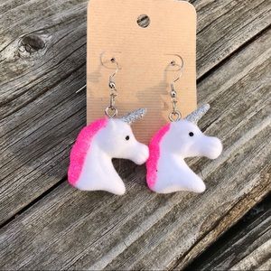 Unicorn 濾 Earrings